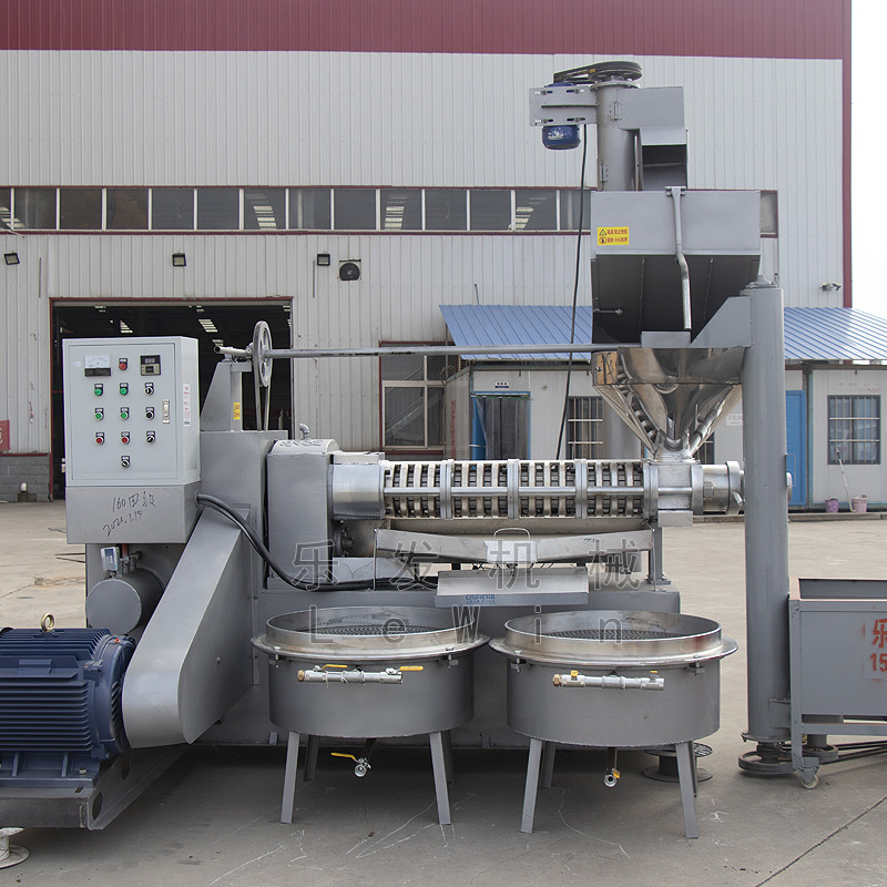 从榨油-精炼-灌装,乐发机械为客户提供全套榨油精炼设备成产线油脂