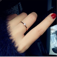 订婚戒女镀玫瑰金钛钢饰品钻戒指婚戒礼物裸钻关节戒指