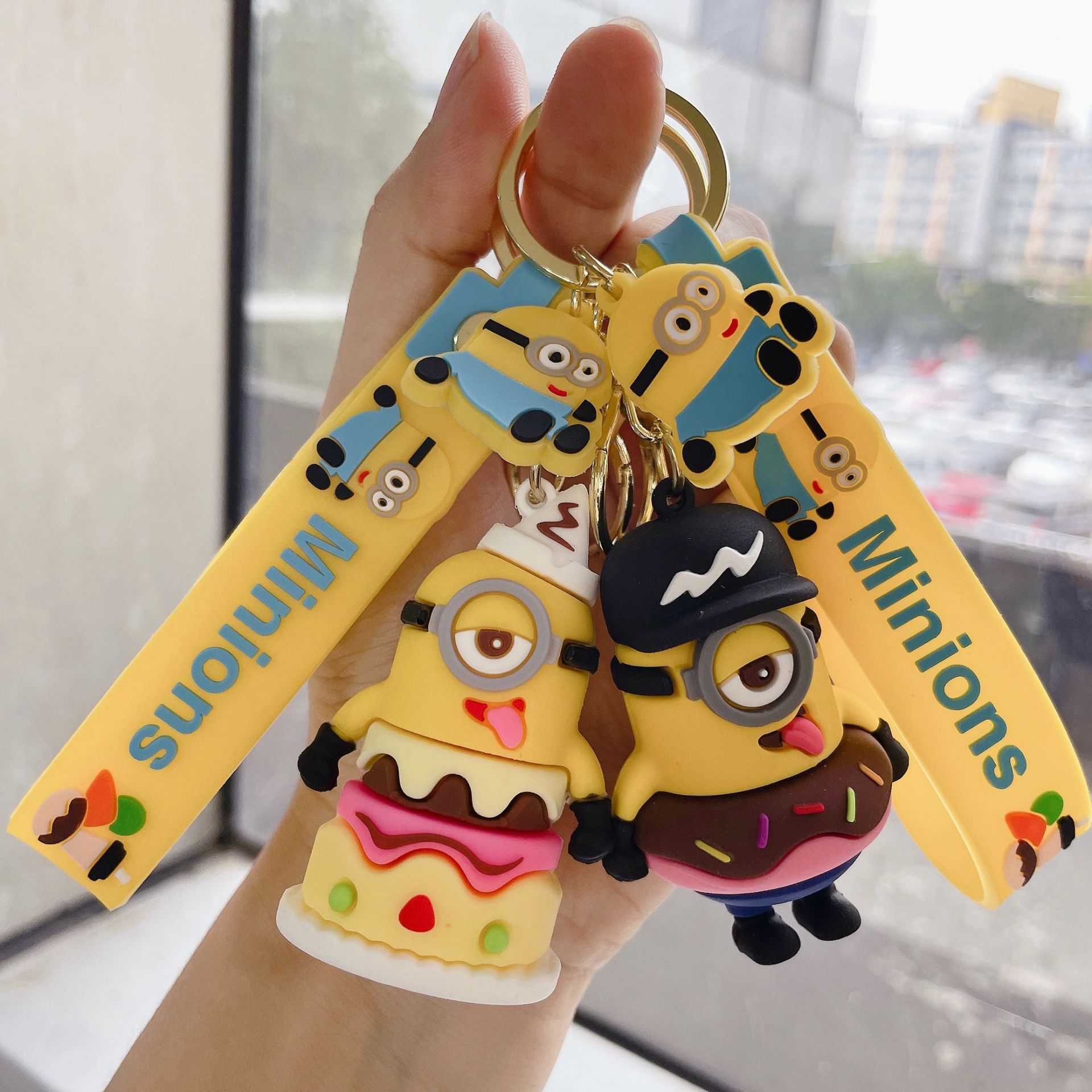 New Cute Dessert Minions Keychain Creative and Refined Bag Car Doll Pendant Small Jewelry Wholesale