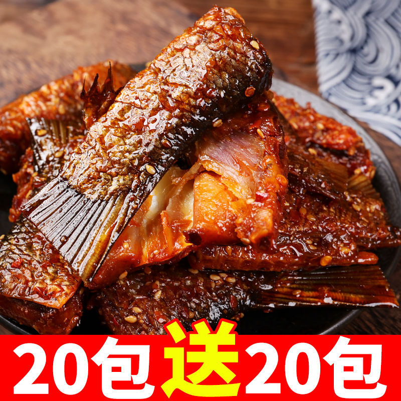 香辣鱼尾鱼排麻辣休闲小湖产洞庭湖小鱼干批发一整箱爆辣厂家批发