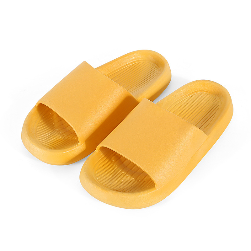 Slip-on Slippers for Women Summer Outdoor Wear Cute Indoor Home Couple Soft Bottom Mute Bathroom Non-Slip Sandals for Men