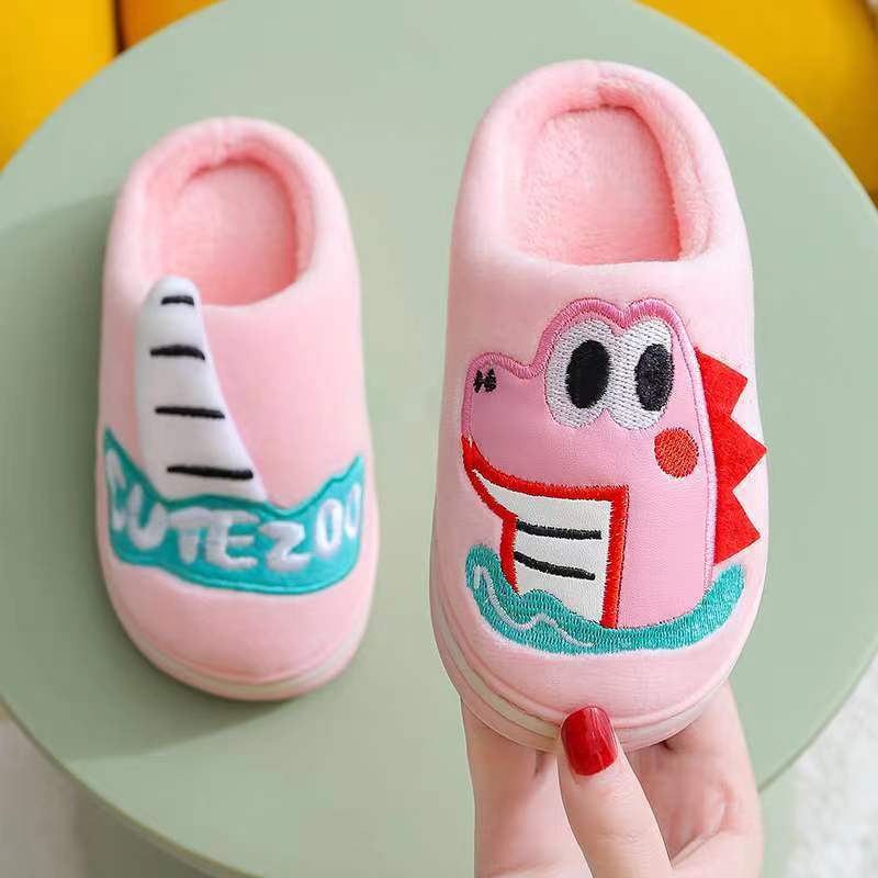 Autumn and Winter Cotton Slippers Children's New Cartoon Cute and Comfortable Thermal Home Wear Non-Slip Home Wear-Resistant Children's Cotton Slippers