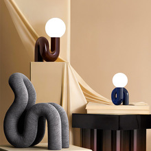后现代艺术玻璃圆球台灯北欧轻奢设计师卧室客厅创意高级感床头灯