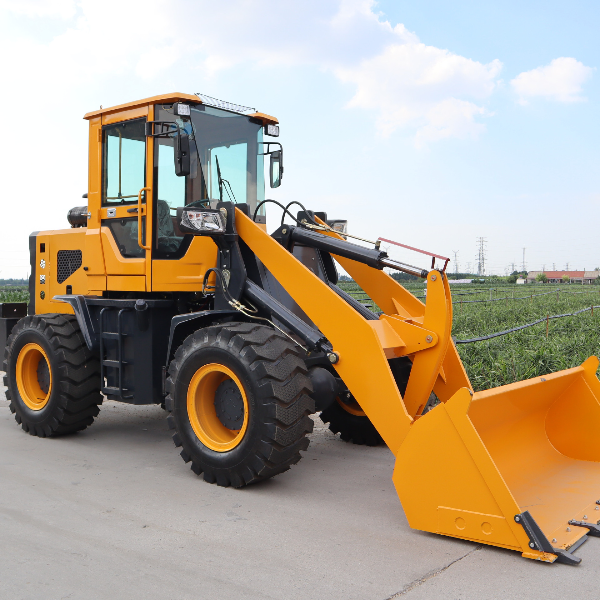 装载机铲车 小型四驱养殖工程建筑推土小铲车 家用农用抓草抓木机