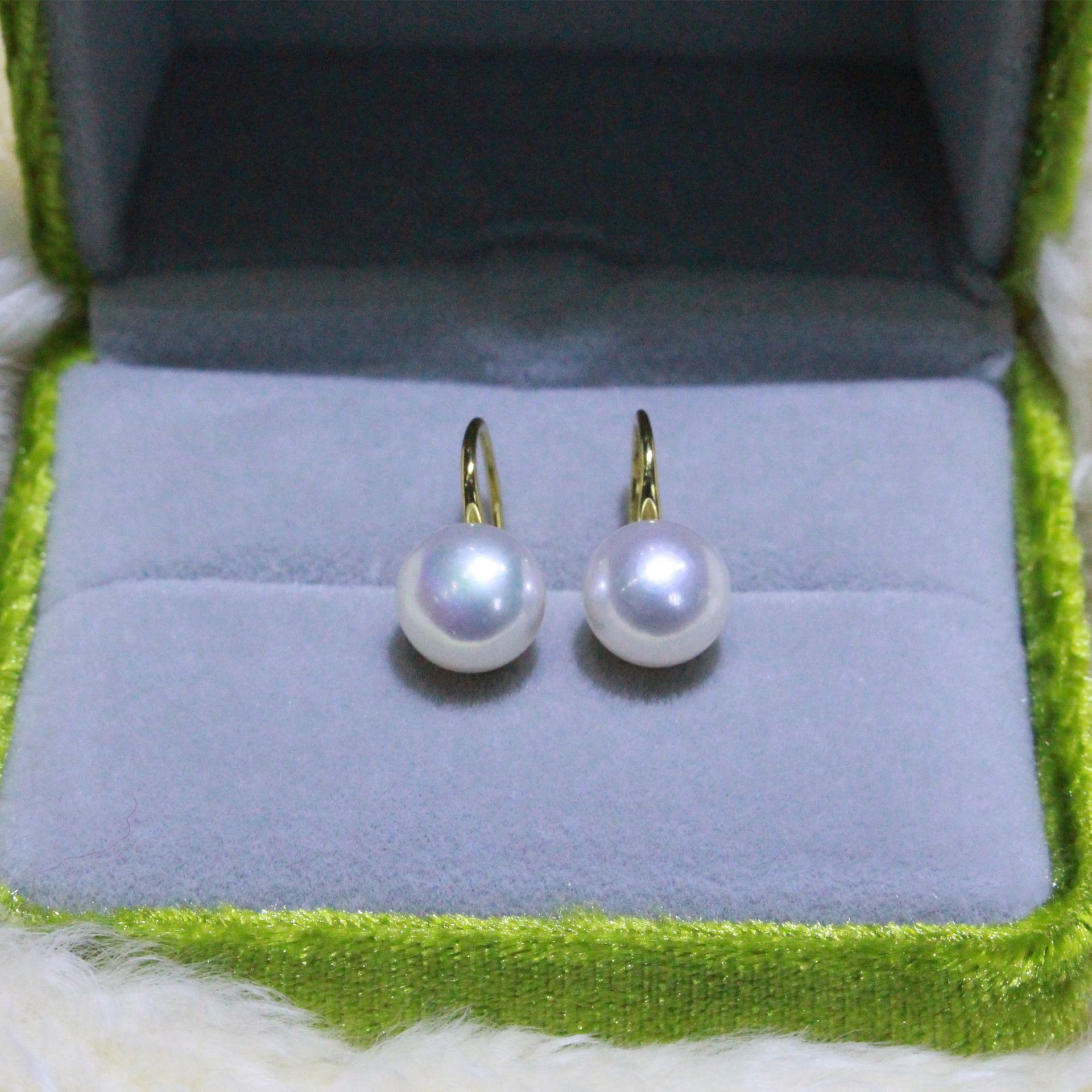 天然淡水珍珠耳环8-9mm简约强光轻奢耳环饰品s925银高跟鞋耳钩女