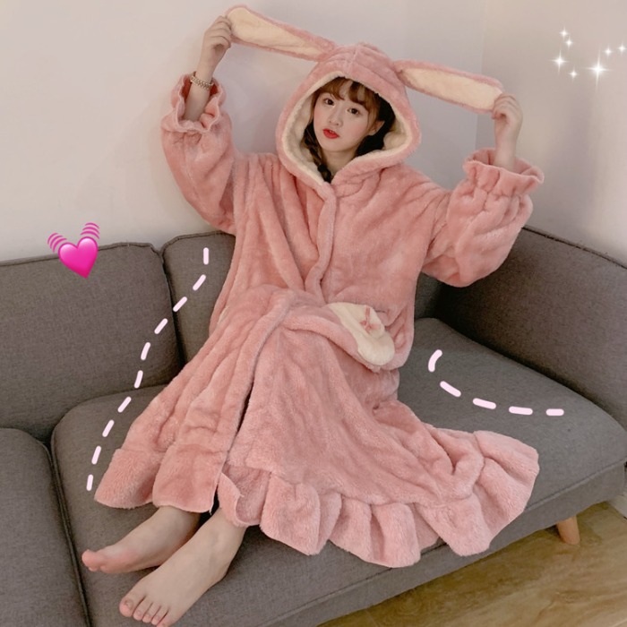 宽松可爱兔耳朵连帽睡袍女秋冬2020新款甜美珊瑚绒睡衣睡裙家居服