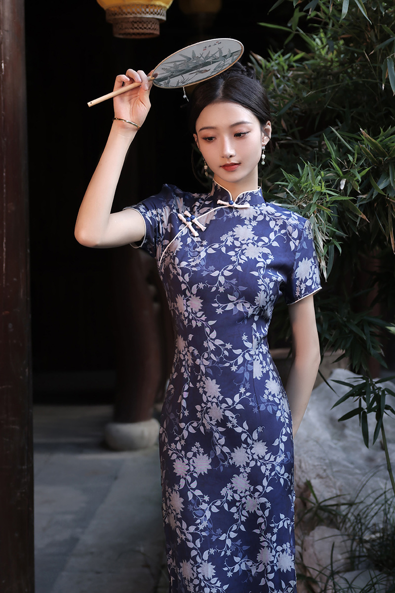 爆款!2023年夏季新款日常简约修身新中式国风气质苏州旗袍女