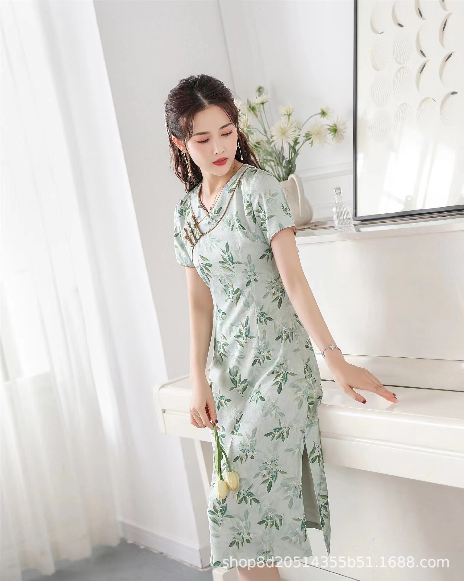 低领古风旗袍古典恬雅派含汉服现代元素拼接撞色碎花修身显瘦旗袍