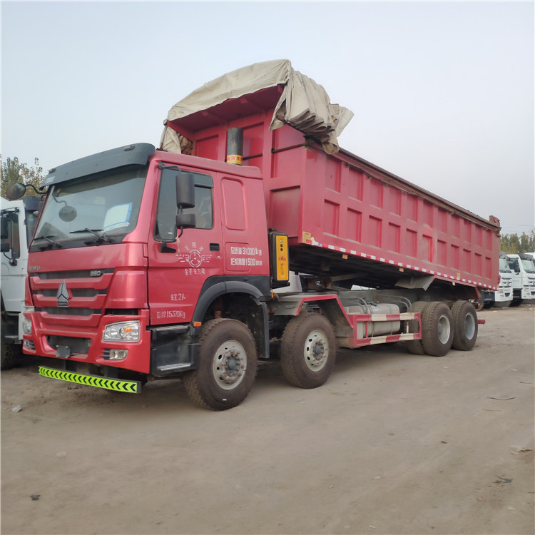 展瑞车业个人二手豪沃前四后八工程自卸车四桥翻斗车86米长可分期