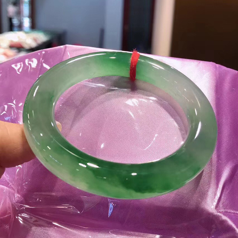 冰种阳绿飘墨绿花翡翠平安手镯细圆条缅甸玉手镯子女贵妃晴水