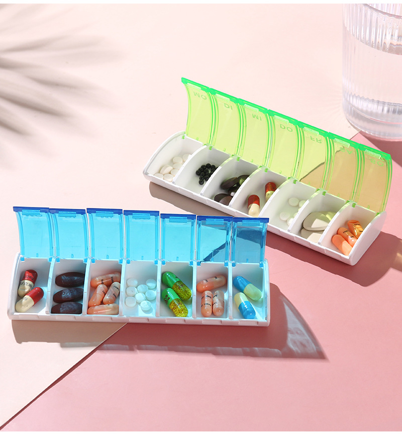 外贸热销长方形一周药盒分装盒便携式出差旅行随身7天装药收纳盒