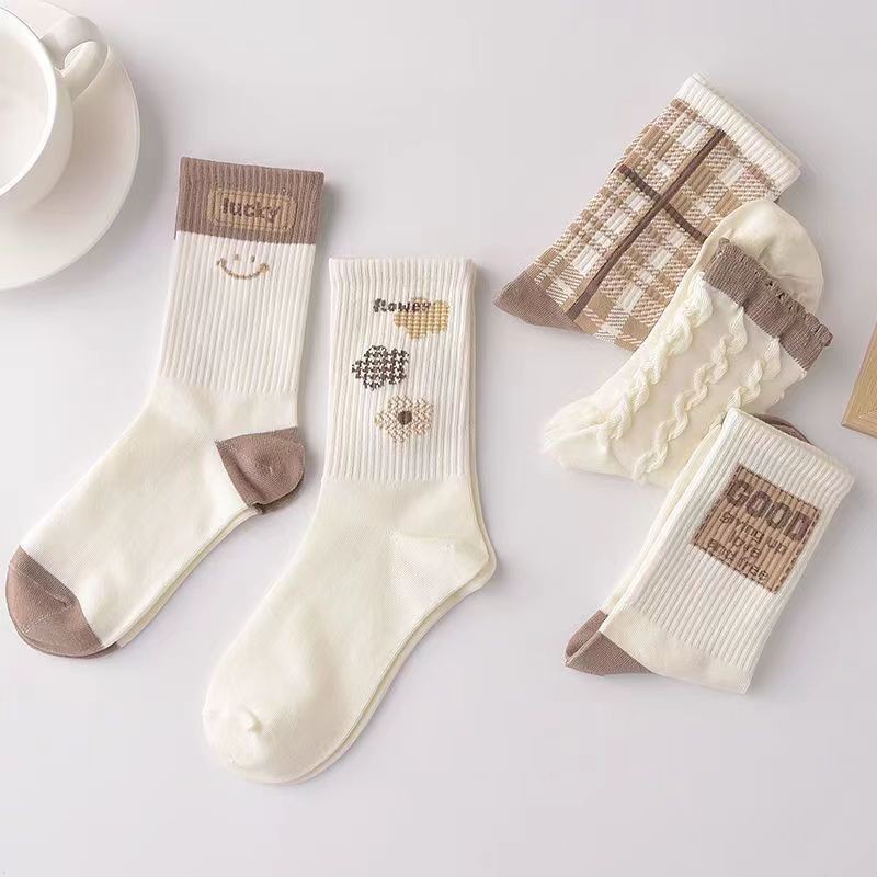 Women's Ins Fashionable All-Matching Socks Good-looking Mori Style Tube Socks Autumn New Style White Students Sweet Style Stockings