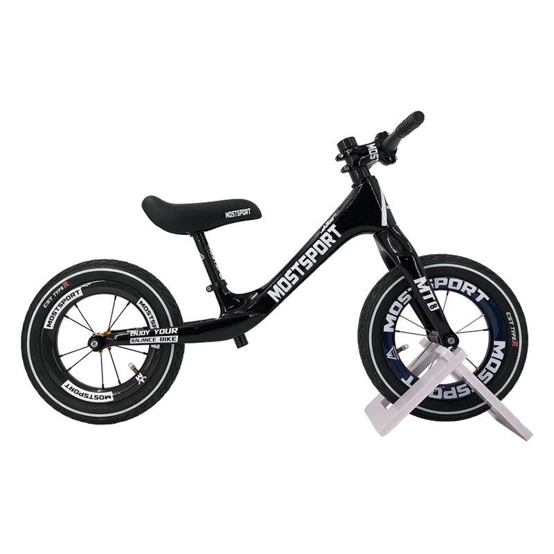 碳纤维儿童平衡车滑步车整车定制 贴牌加工