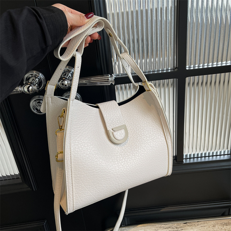 大容量大包包女2024夏季新款潮流网红洋气单肩包质感时尚托特包女