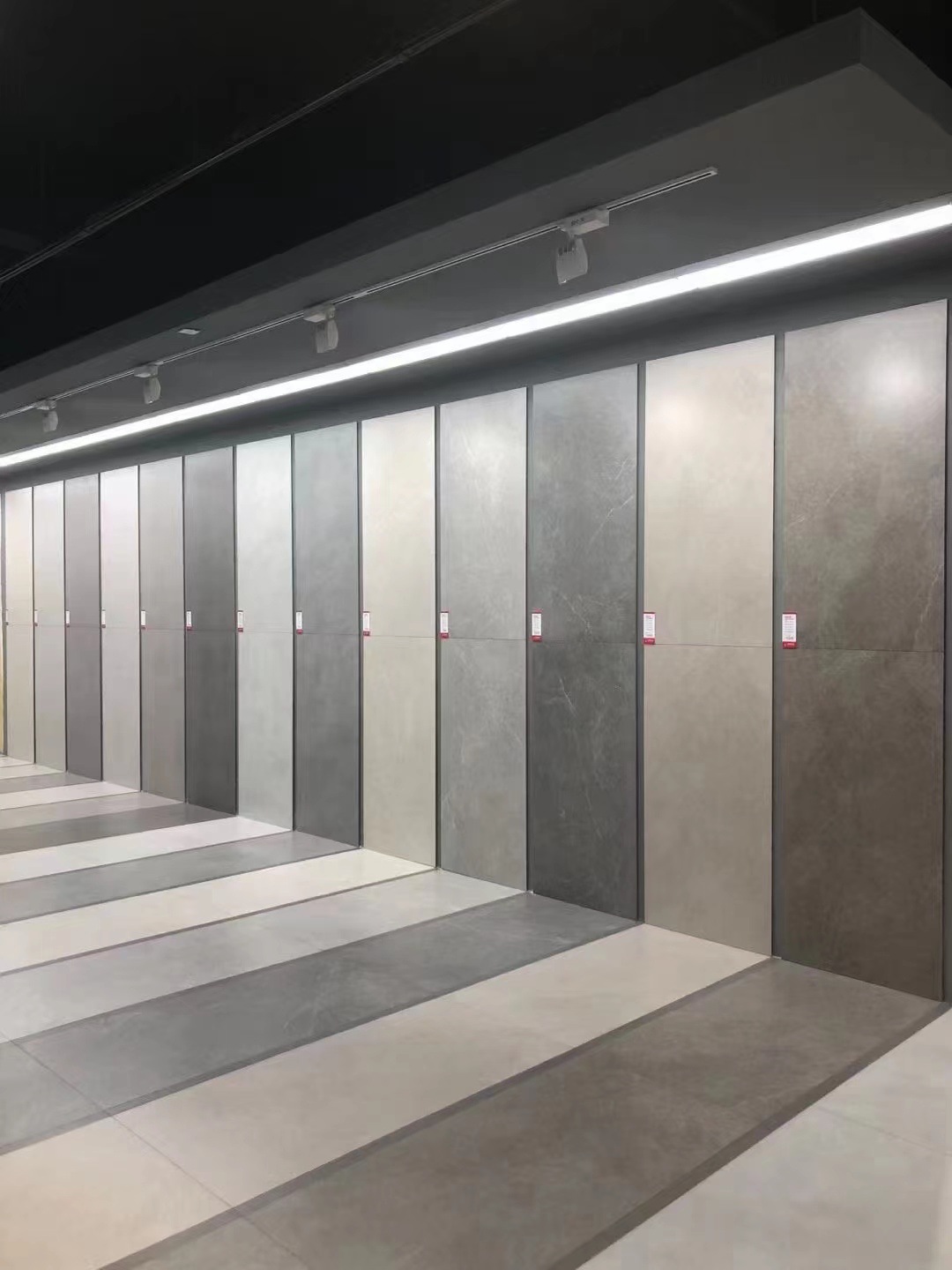 厂家直供750x1500柔光微水泥网红客厅餐厅地砖别墅工程防滑瓷砖