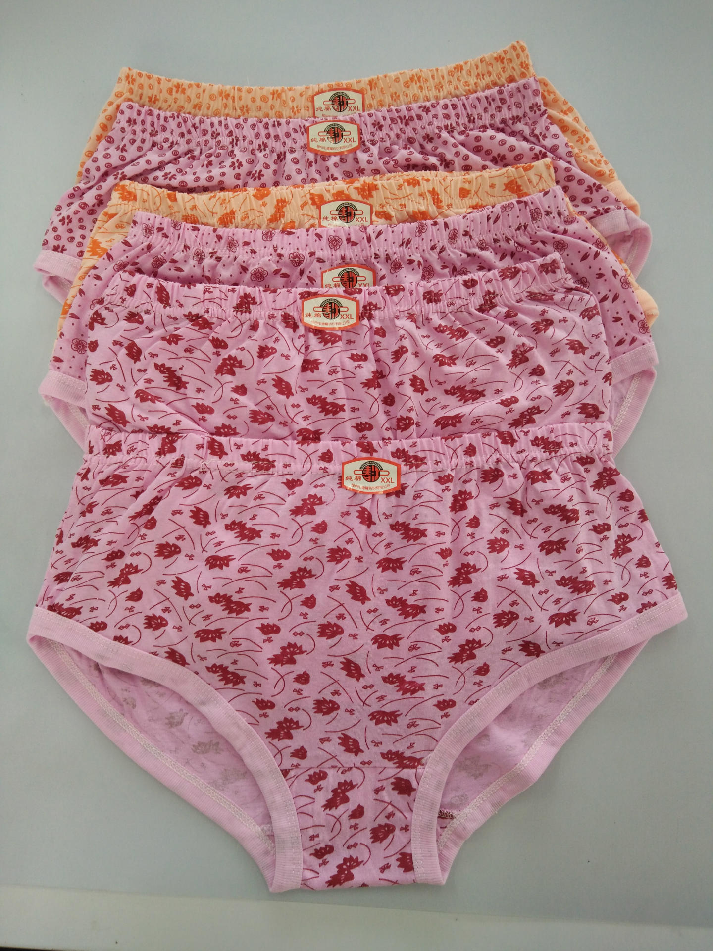 厂家批发中老年女士三角内裤舒适透气花短裤批发