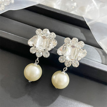 高版本水晶花朵耳环欧美风轻奢时尚高级感耳珍珠耳环厂家直销批发