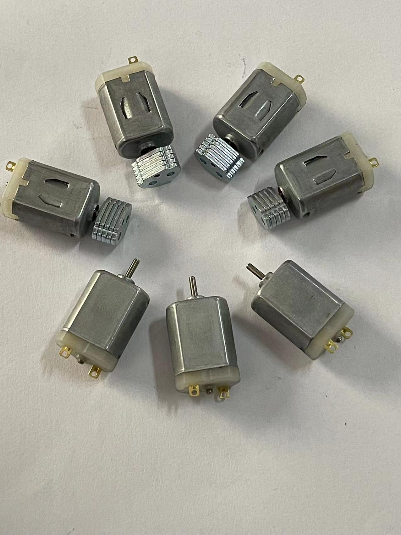 马达030微型电动机 直流马达 玩具剃须刀扫地机风吹筒电风扇马达