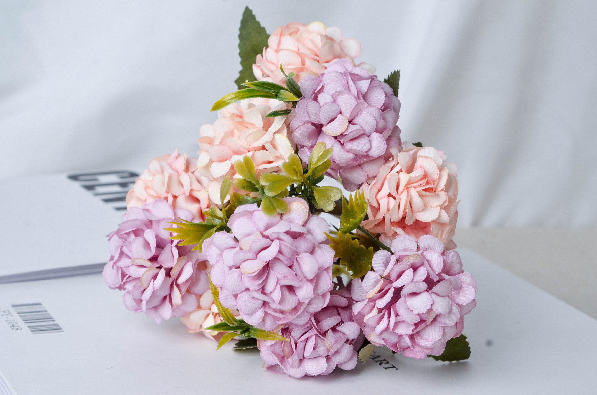 短枝绣球把束花婚庆新娘手捧花束婚礼摄影道具人造花派对装饰花