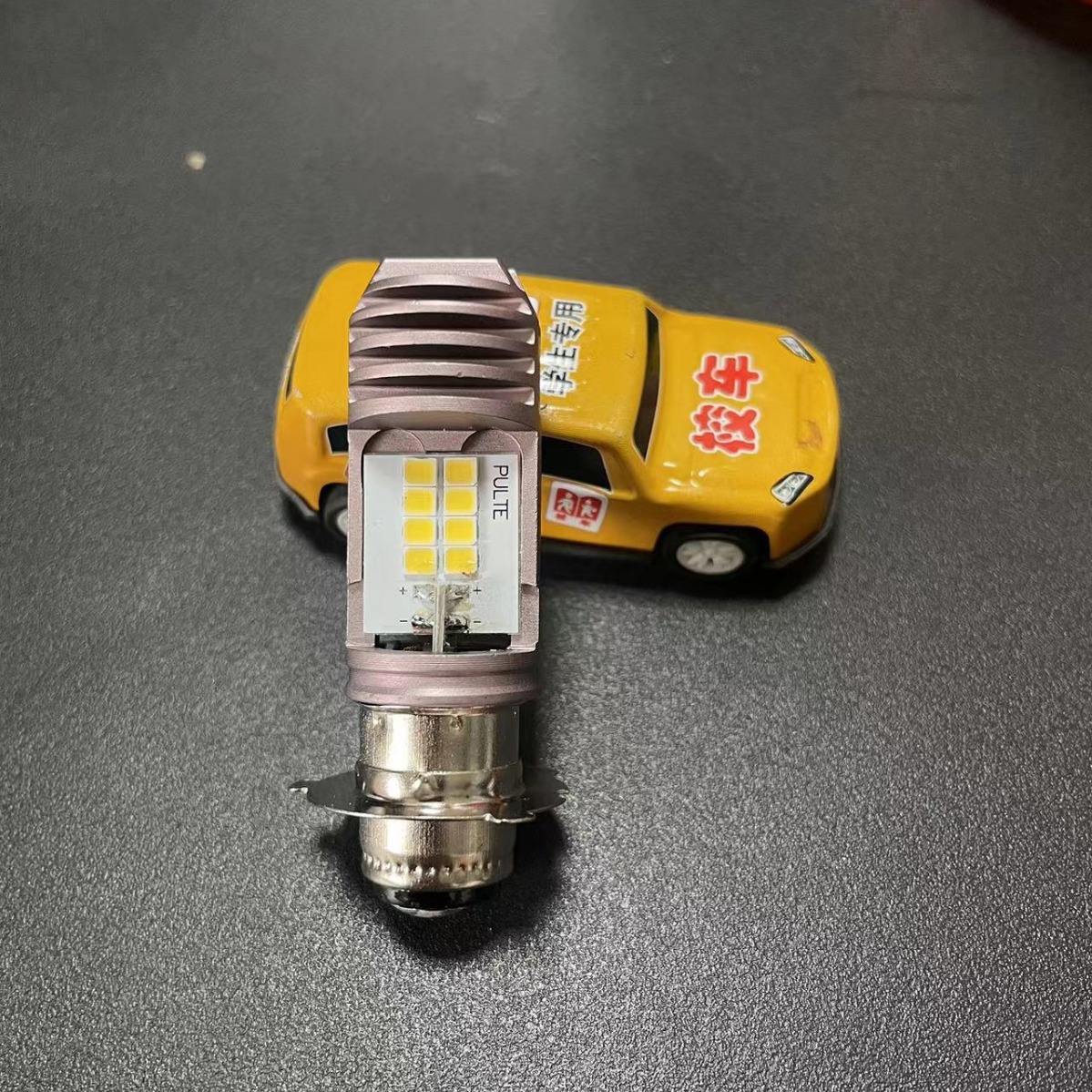 摩托车 ph12灯泡 led前照灯大灯 12v 雅马哈摩托卤素大灯改led灯