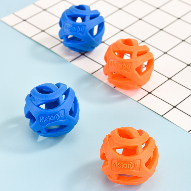 宠物镂空透气球 耐咬镂空球啃咬玩具球透气不闷嘴互动球