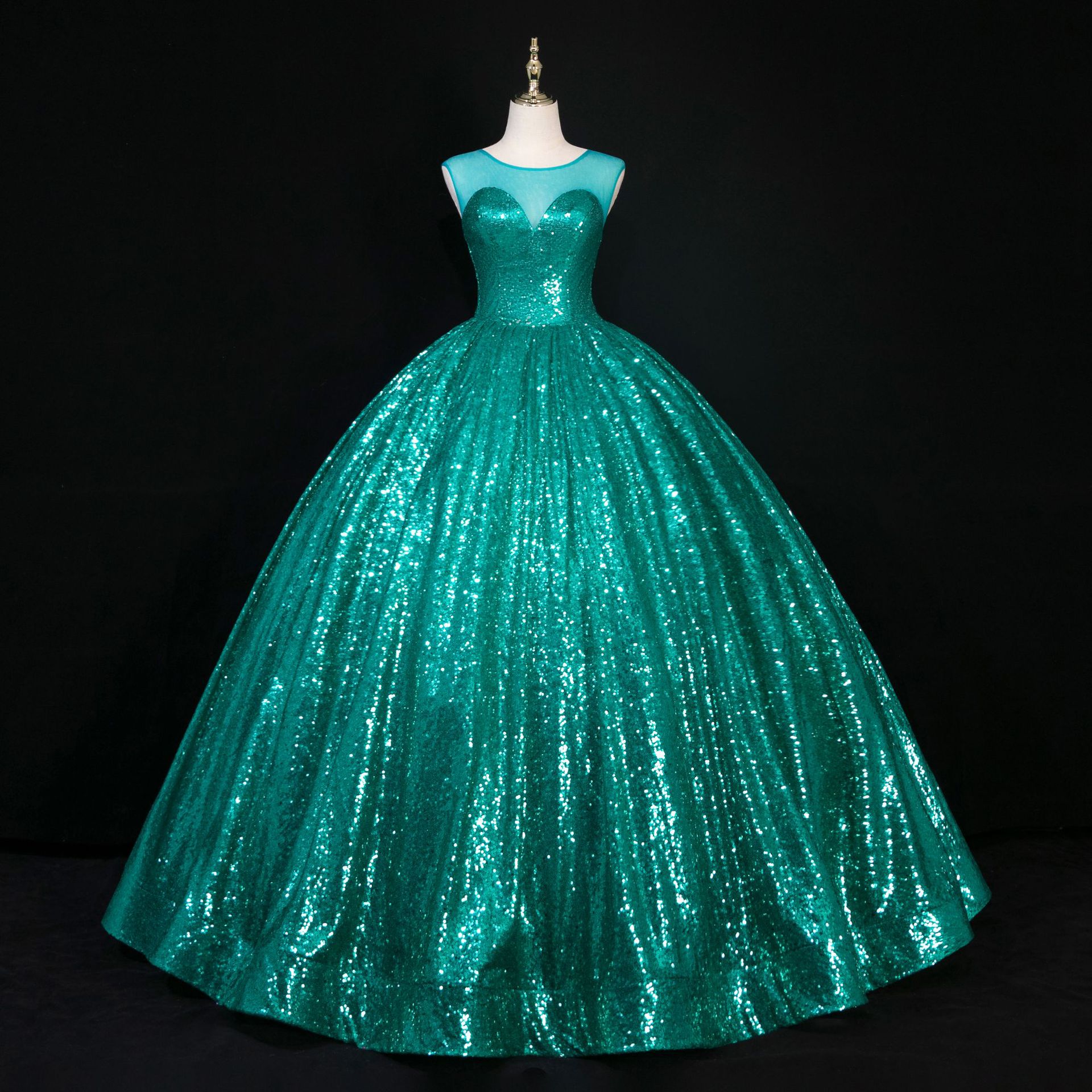 欧美跨境新娘婚纱礼服女2022彩色亮片舞会演出服闪亮宫廷风蓬蓬裙