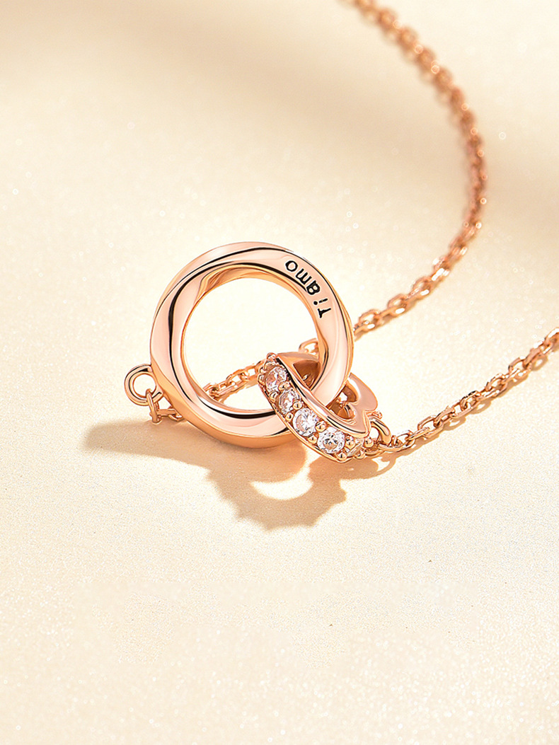 莫比乌斯环情侣项链一对男女 网红潮嘻哈爱心形双环圈吊坠锁骨链