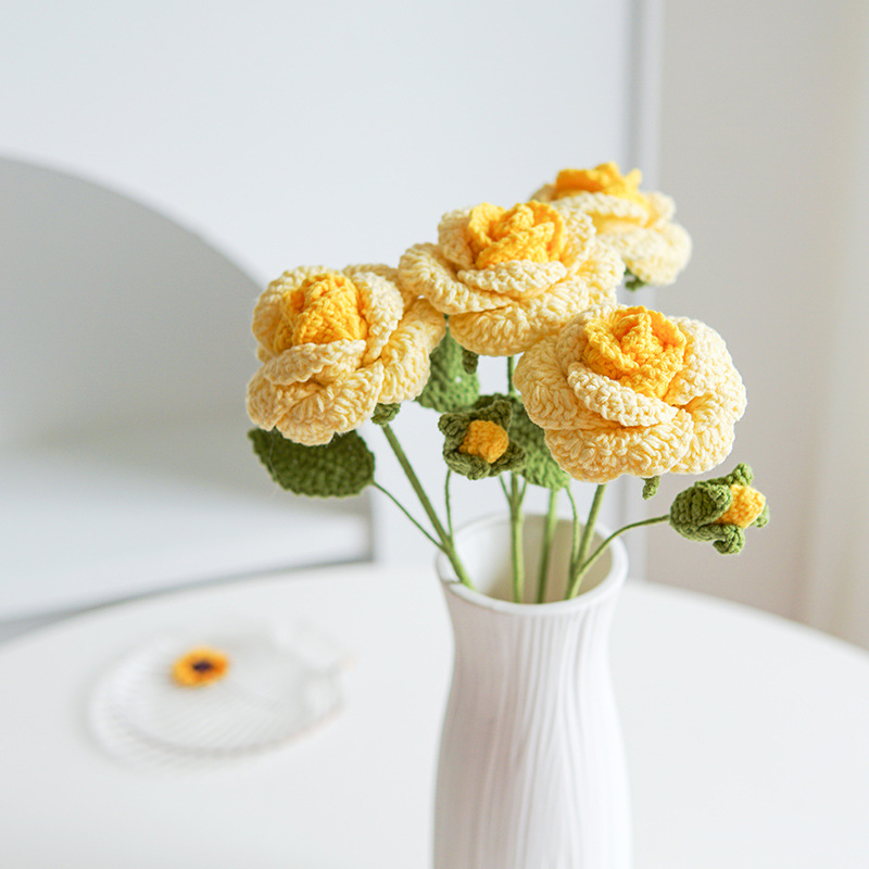 创意手工编织蔷薇仿真毛线花成品插花摆件装饰拍摄道具礼品花束批