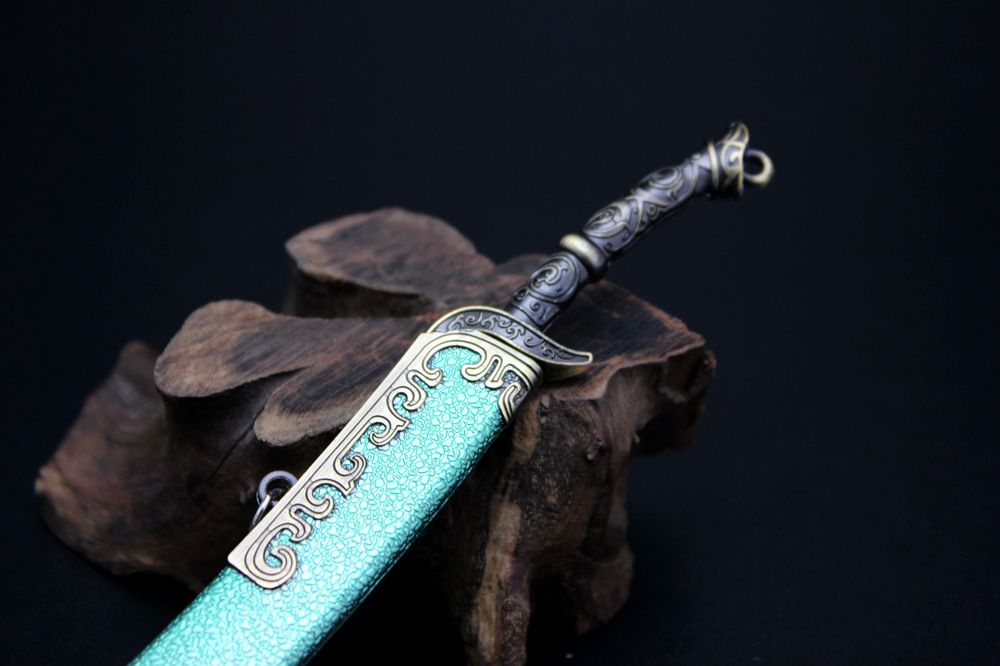 有翡周边兵器 周翡 破雪刀合金模型钥匙扣摆件22cm