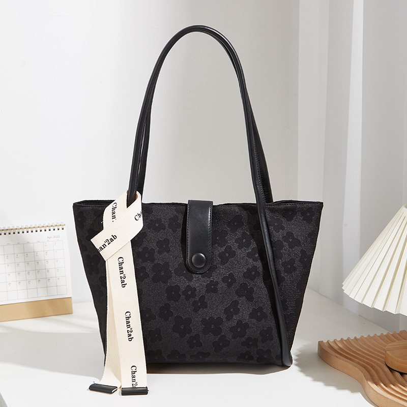 Special-Interest Design New Women's Bag Simple Lace Flower Handbag Large Capacity Solid Color Tote Bag Underarm Shoulder Bag