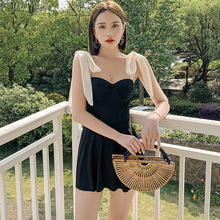 泳衣女2021新款保守韩国ins仙女范裙式黑色遮肚显瘦学生少女泳装