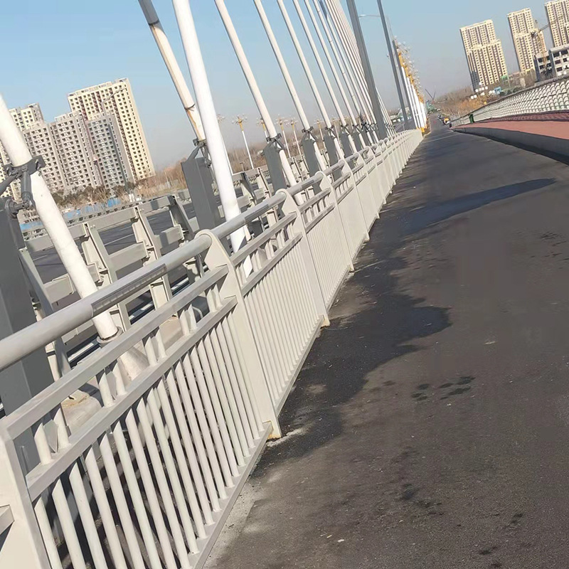 规格多样 供应防撞护栏 桥梁道路 人行道用 护栏立柱桥梁防撞栏杆