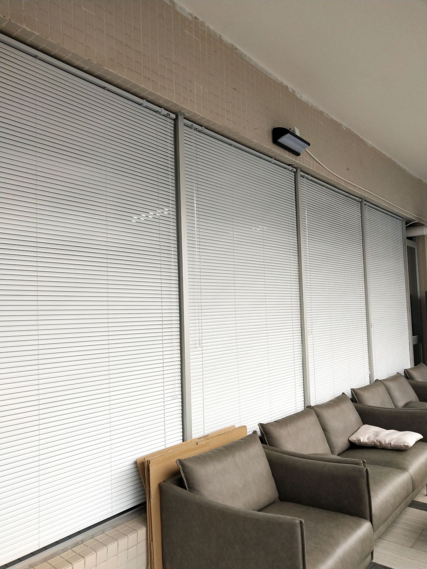 遮阳卷帘铝百叶百叶窗帘竹帘工程窗帘