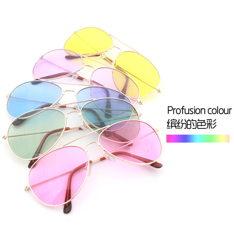 新款大牌同款太阳镜 男女款时尚彩色蛤蟆镜 驾驶墨镜-阿里巴巴