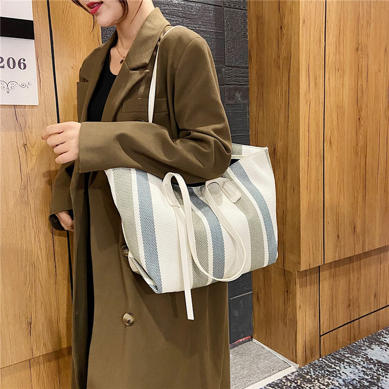 Women's Handbags Women's 2021 New Korean Dongdaemun Fashion Shoulder Crossbody Large Bag Plaid Briefcase
