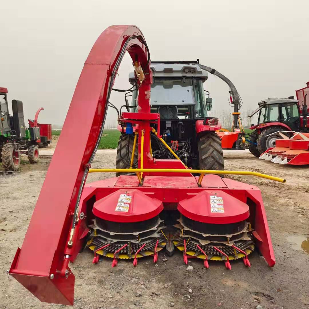 皇竹草青储机 农业养殖机械 秸秆青储回收机 自走式牧草收割机