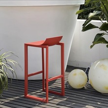 北欧简约吧台椅家用设计师椅子户外铁艺高脚凳创意网红靠背酒吧椅