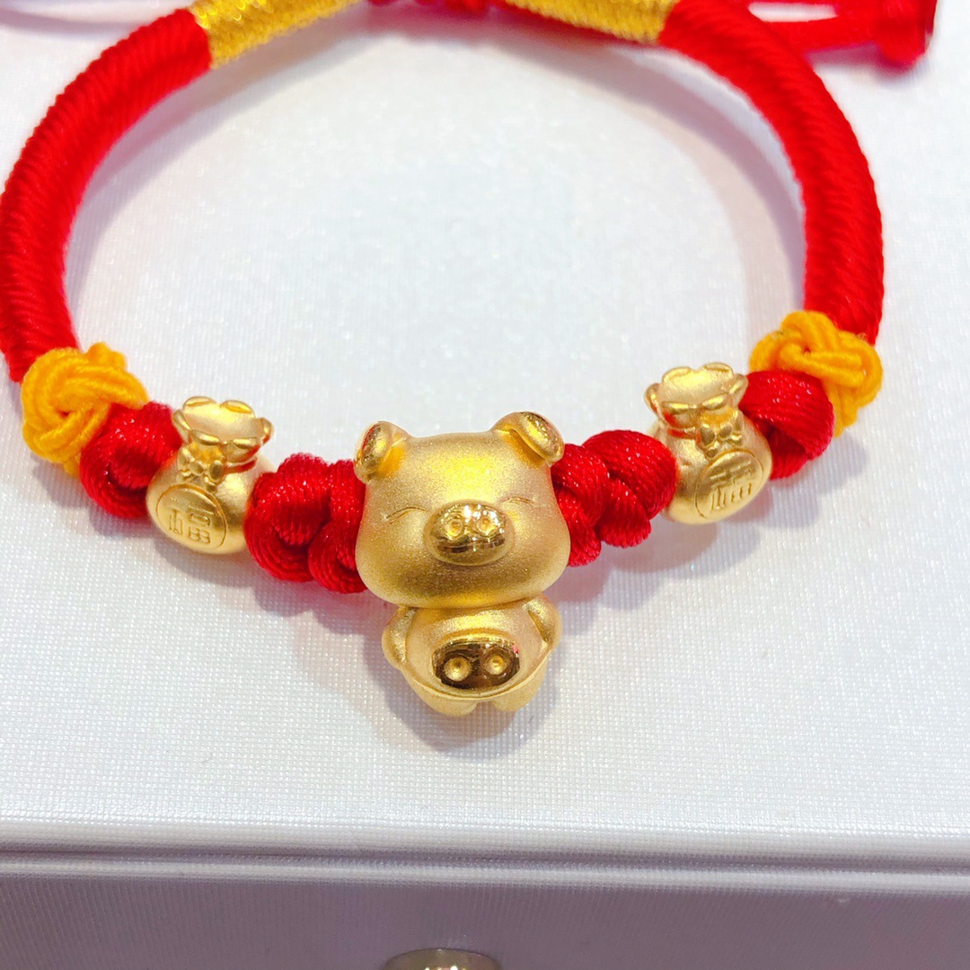 999足金金猪手链 黄金3d硬金萌猪成人儿童本命年生肖猪红绳转运珠