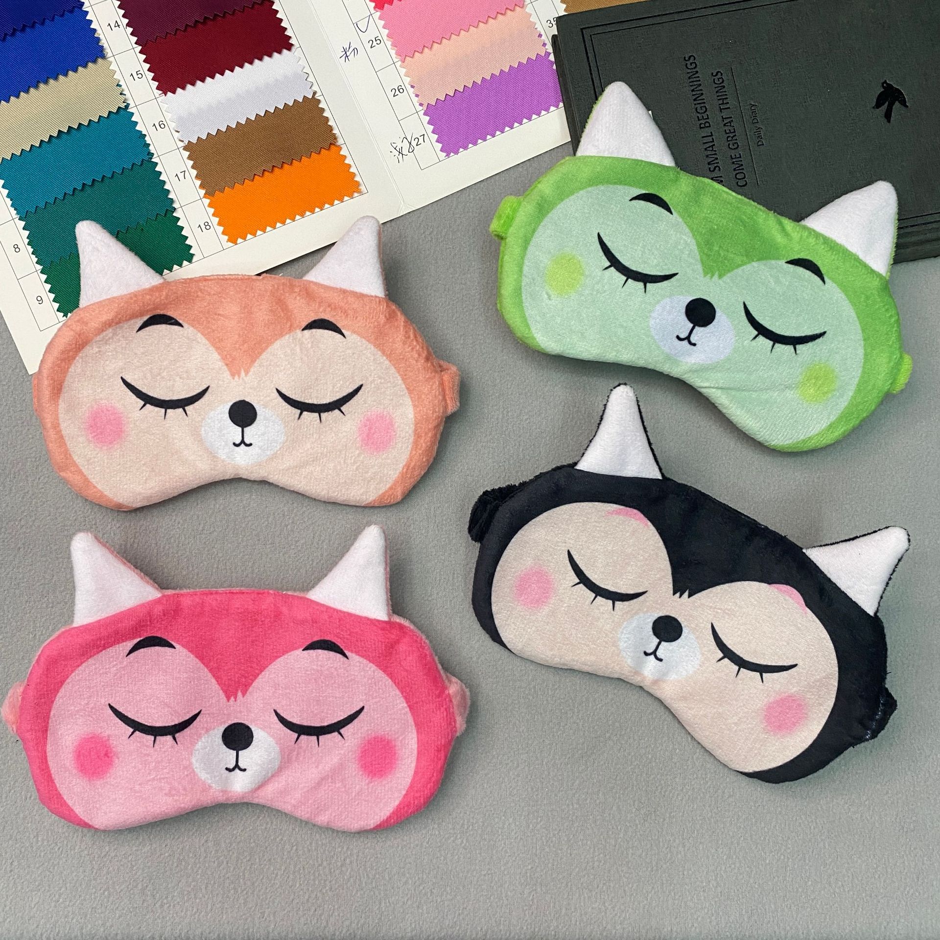 卡通眼罩睡眠眼罩猫耳动物表情玉桂狗毛绒遮光冰敷批发冰眼罩