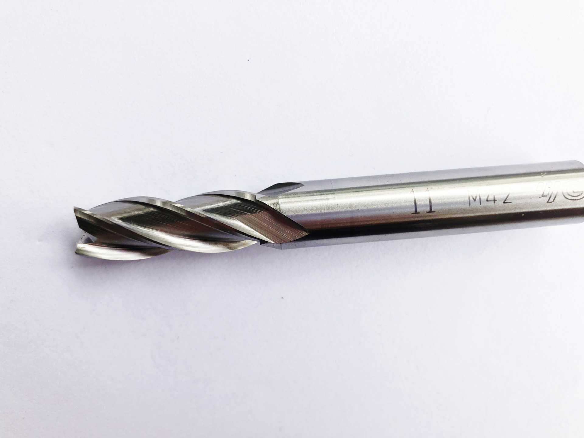 韩国进口公英制yg铣刀2/4刃高碳m2高速钢普长加长规格全m1/8-3/4