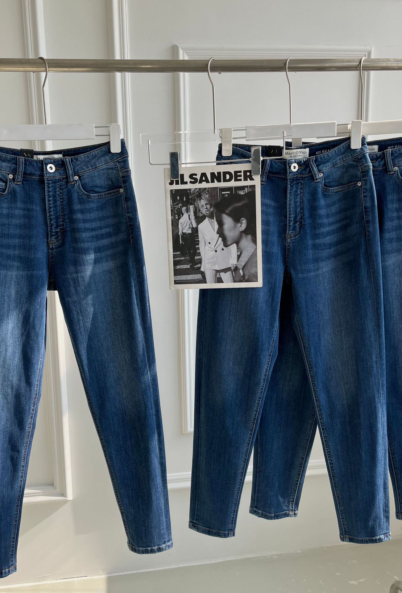 简约百搭设计感光版靛蓝老爹牛仔裤  azz02093