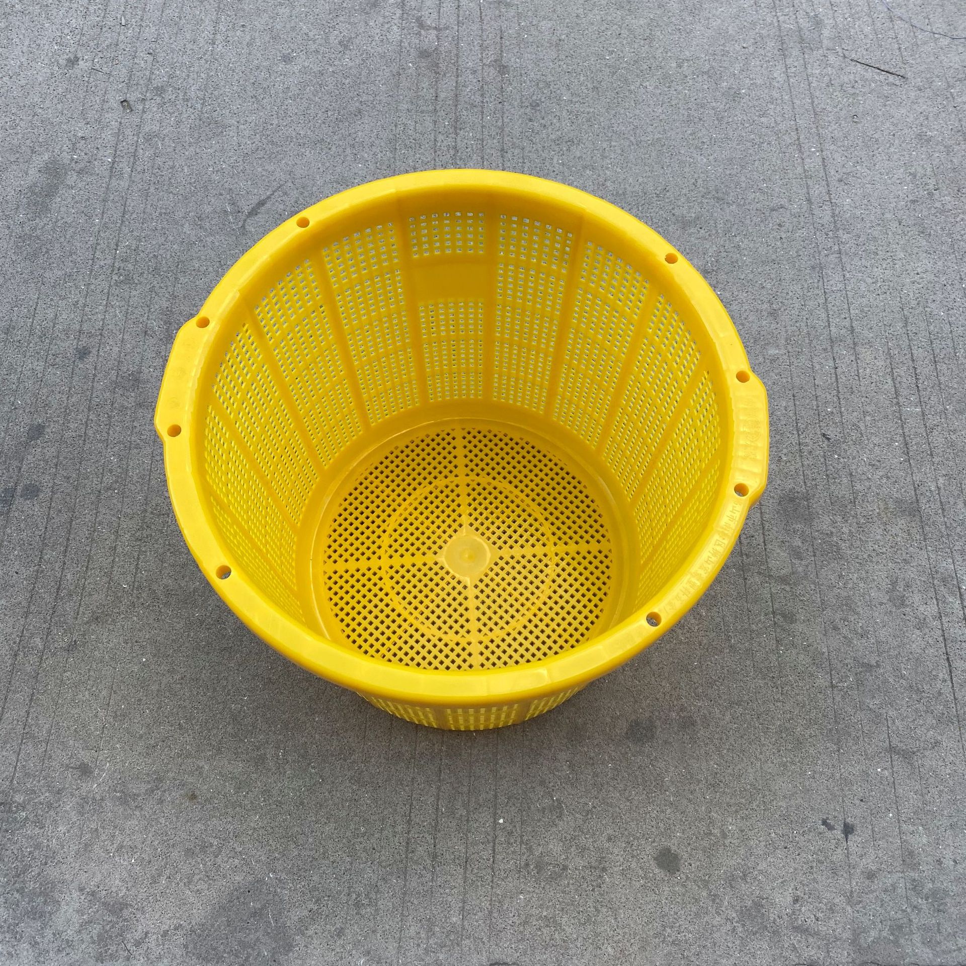 厂家生产圆形塑料虾萝 白色塑料虾萝 养殖塑料鱼框蓝色可套叠虾萝