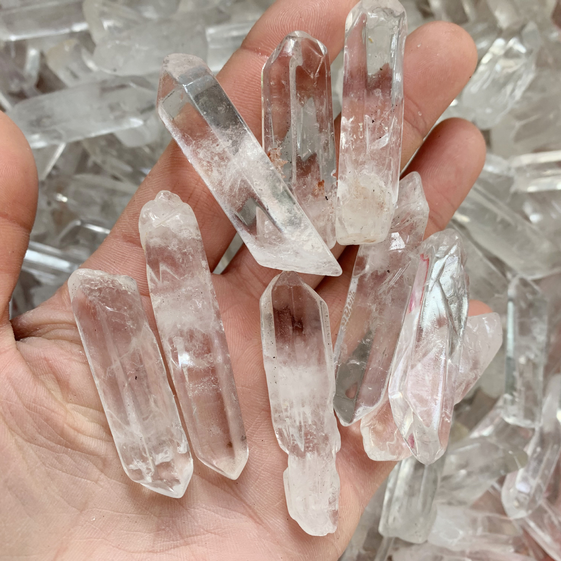 天然白水晶单晶体水晶柱矿物晶体工艺摆件约4-5厘米天然水晶条