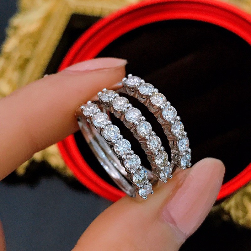 18k金钻石戒指7粒56分排戒亮白大钻石克拉钻结婚戒叠戴南非钻戒