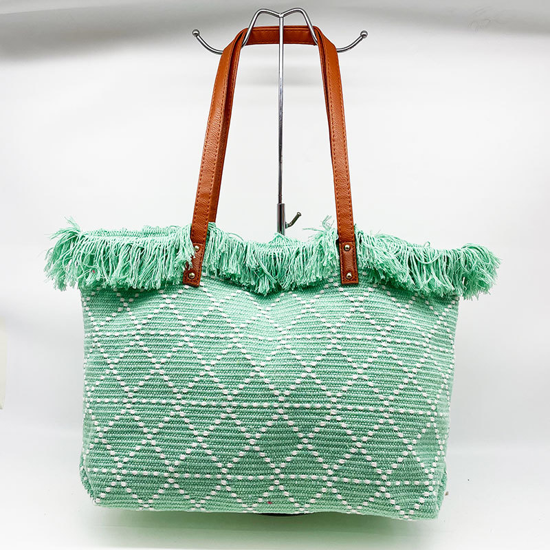 Women's Handbag 2023 New Tassel Solid Color Simple Large Capacity Commuter Fashion All-Match Handbag Wholesale