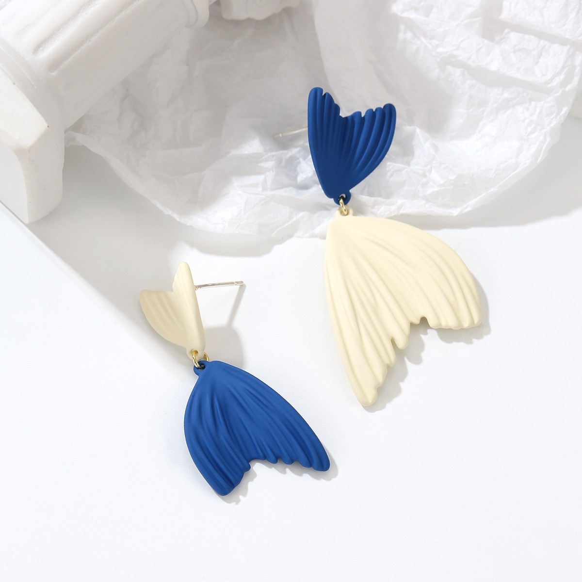 Asymmetric Fishtail Earrings Contrast Earrings Elegant Blue Fashion Simple and Light Luxury Wholesale Unique Design New