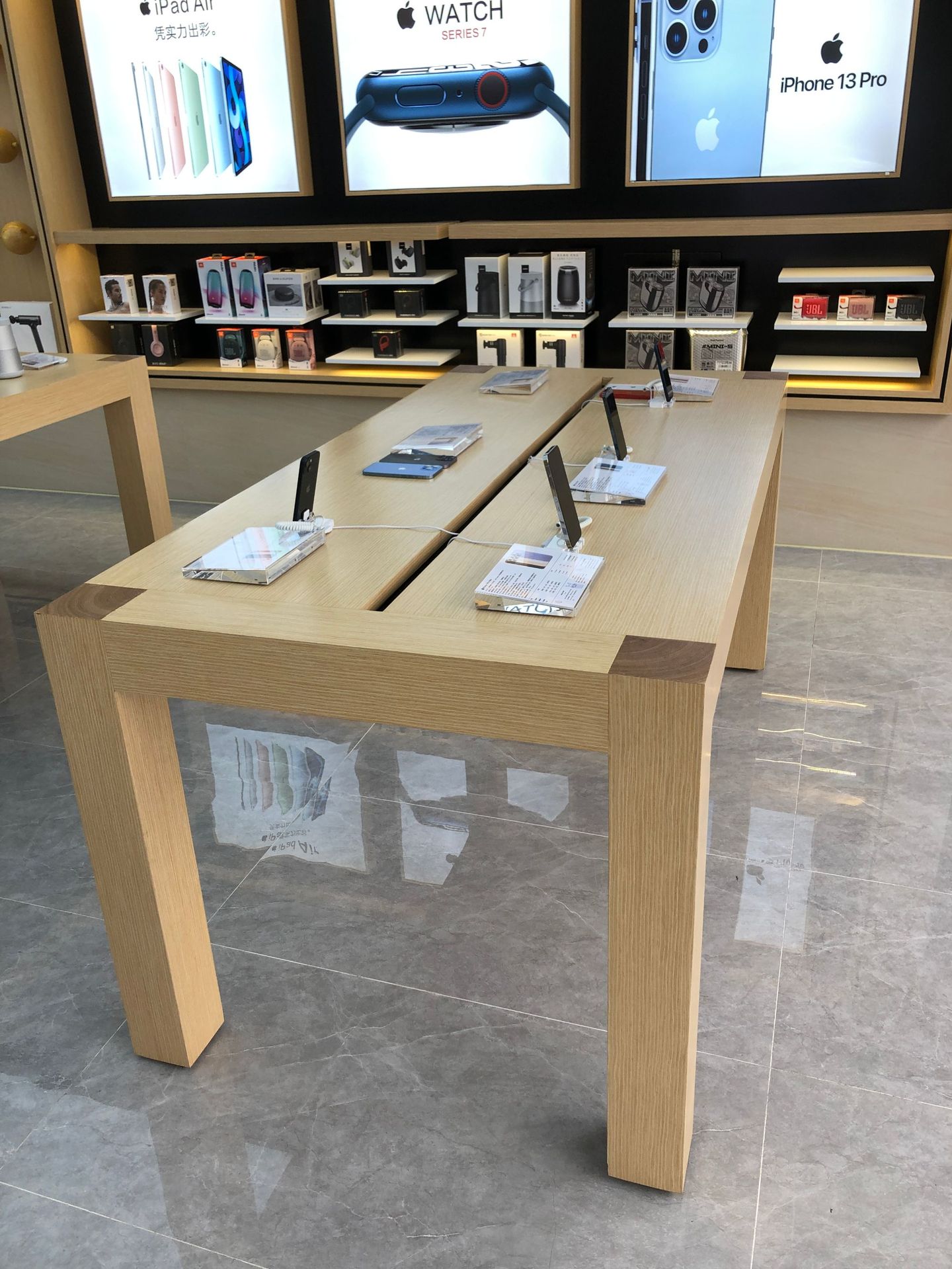 苹果体验台专卖店烤漆配件柜受理台手机店维修台