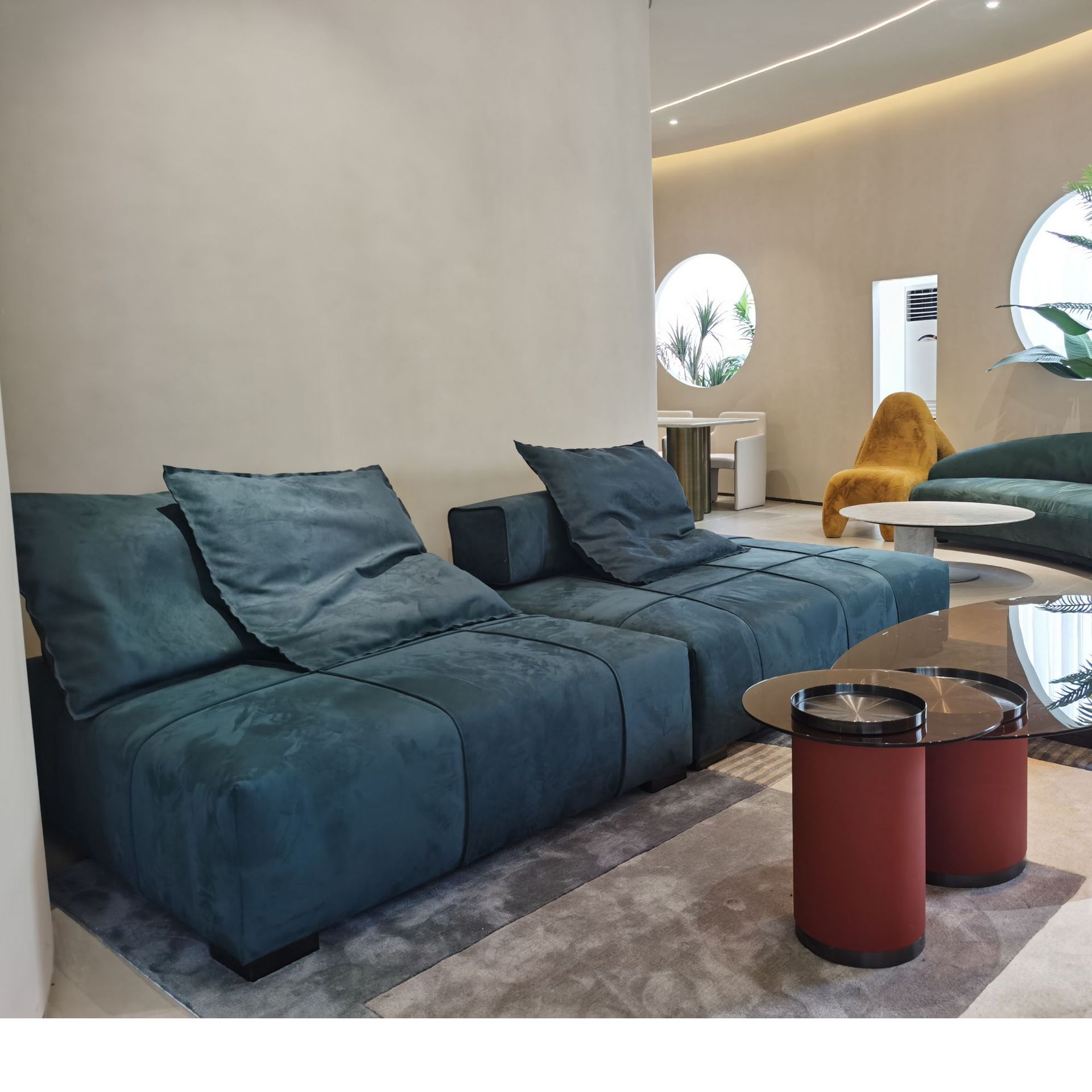 意大利网红佛山工厂异型直排极简轻奢自由组合巴拉马个性沙发