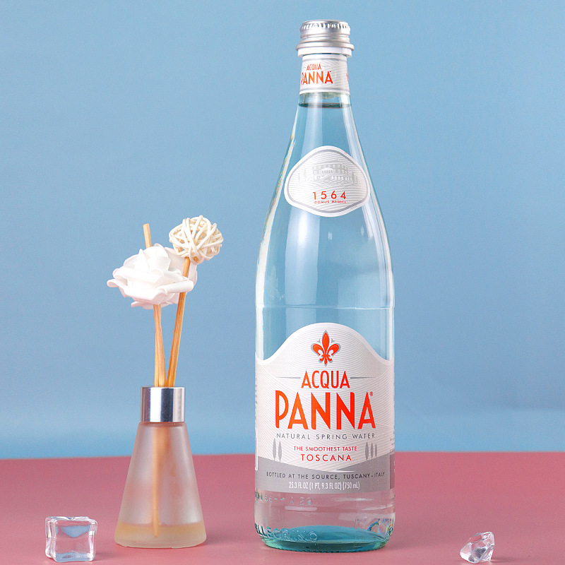 acqua panna普娜 750ml*12瓶 意大利进口天然矿泉水 整箱装