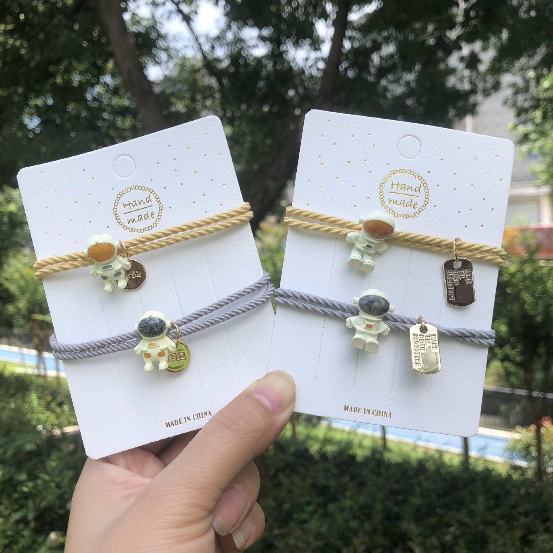 网红可爱胖太空人磁吸情侣头绳手链两用 学生小皮套送男朋友闺蜜